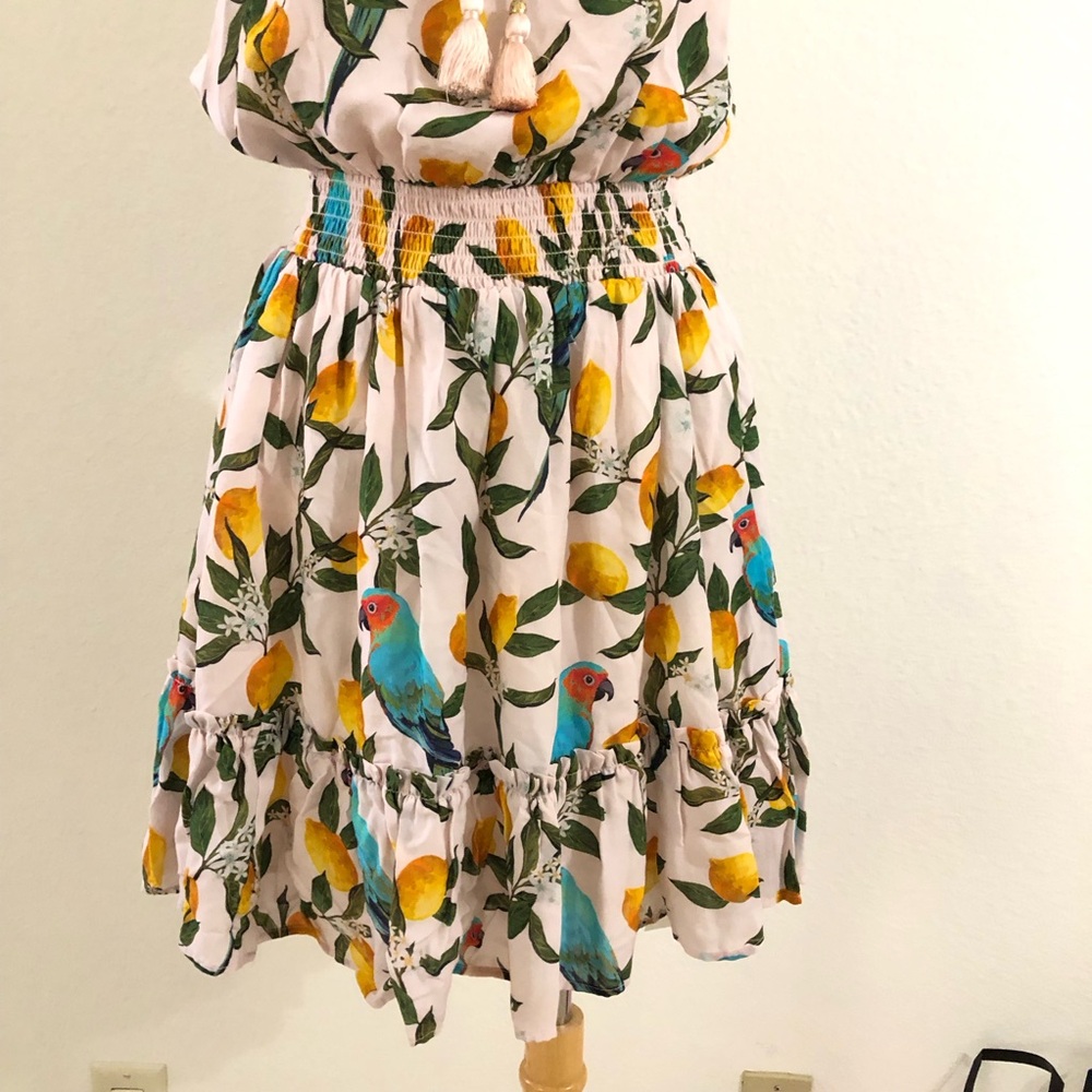 Nicoblu Halter Dress with Tropical Parrot Lemon Print Size Small - Picture 3 of 7